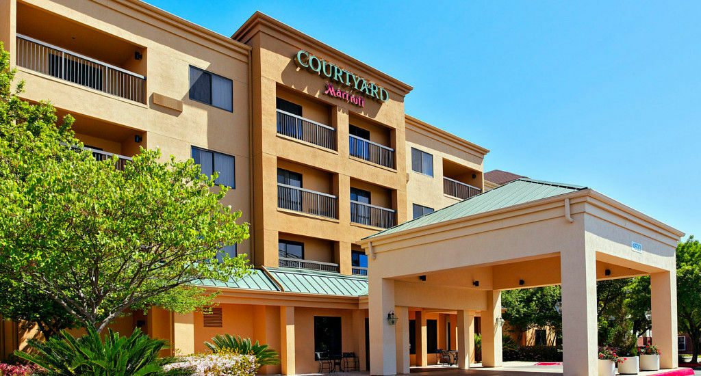 Отель Courtyard Austin South Экстерьер фото